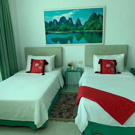 Mciti Suites Miri Buitenkant foto