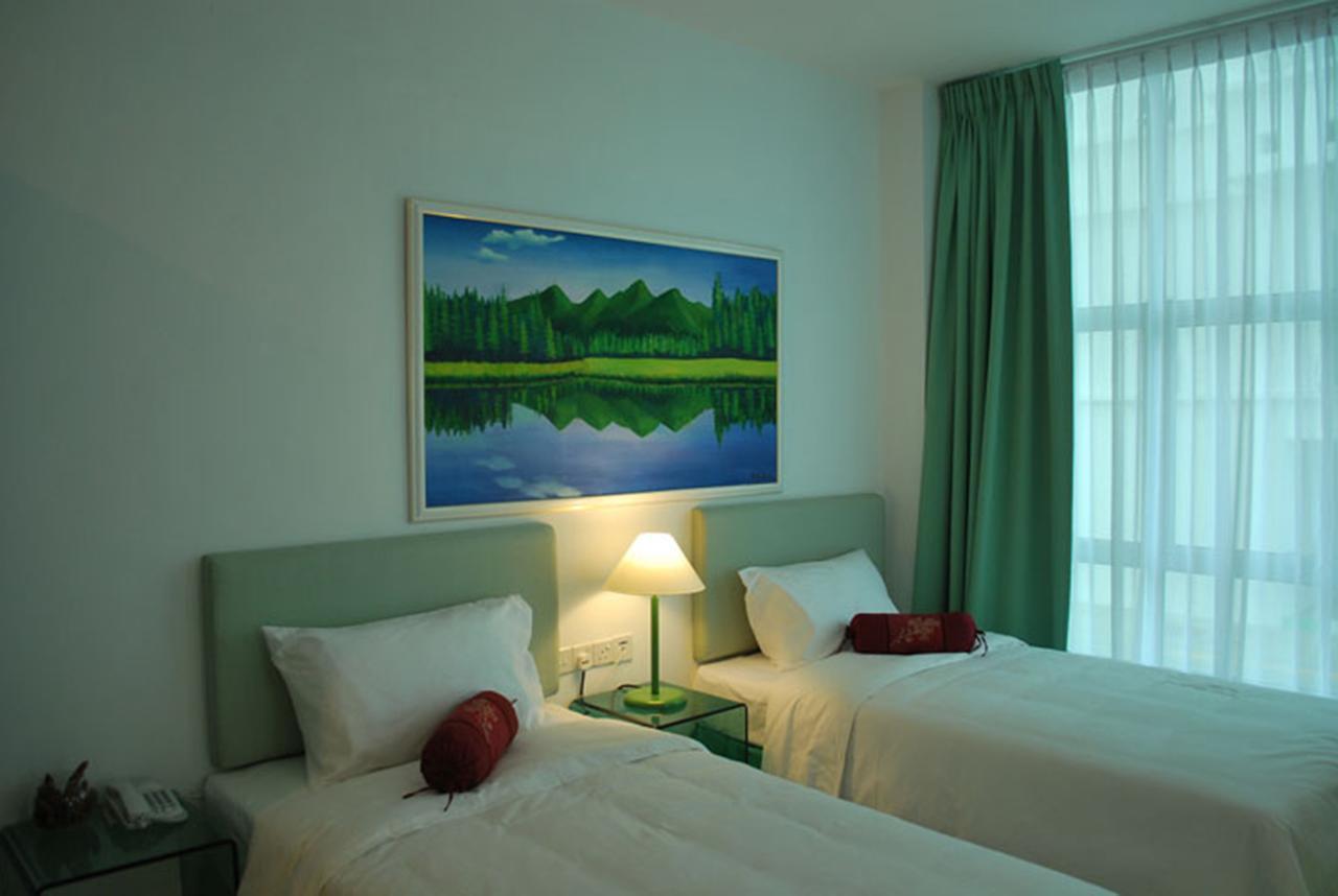 Mciti Suites Miri Kamer foto