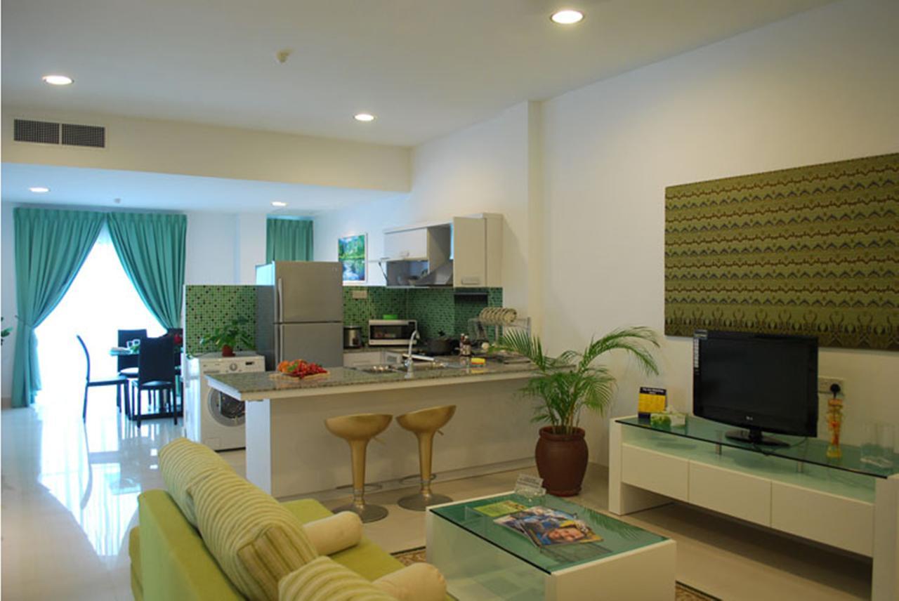 Mciti Suites Miri Kamer foto